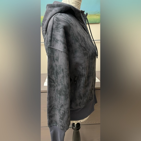 Women's Old Navy Active Dynamic Fleece Breathable Hoodie Dark Gray Marble M - Picture 3 of 9